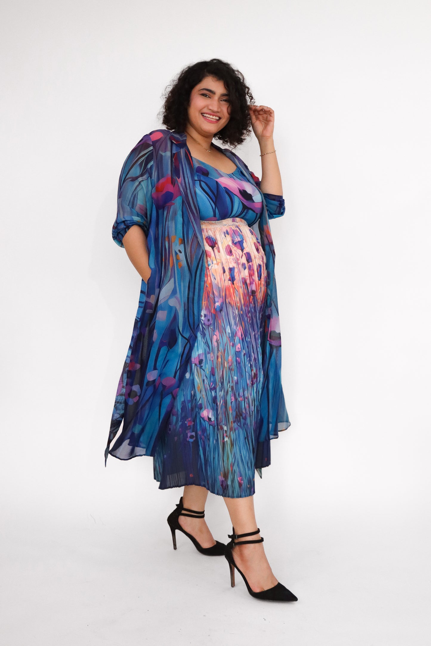 BLUE POPPY PLEATED SKIRT AND JACKET