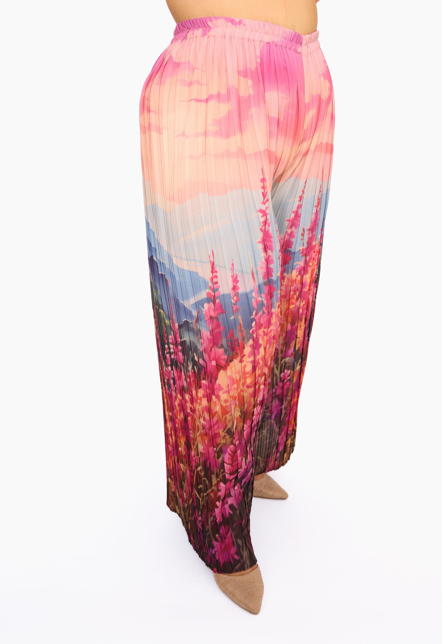 LUPINE VALLEY PLEATED PANT