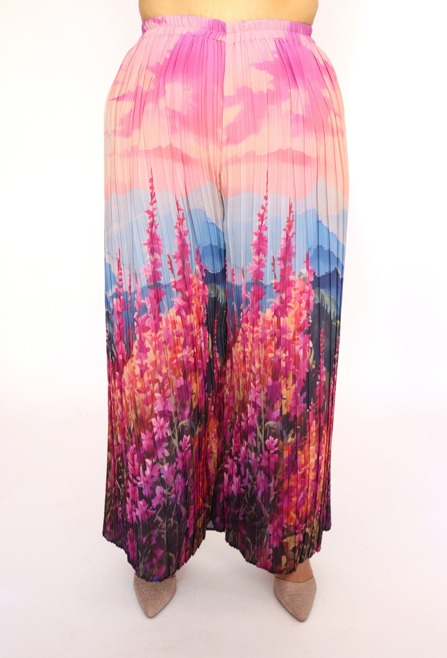 LUPINE VALLEY PLEATED PANT