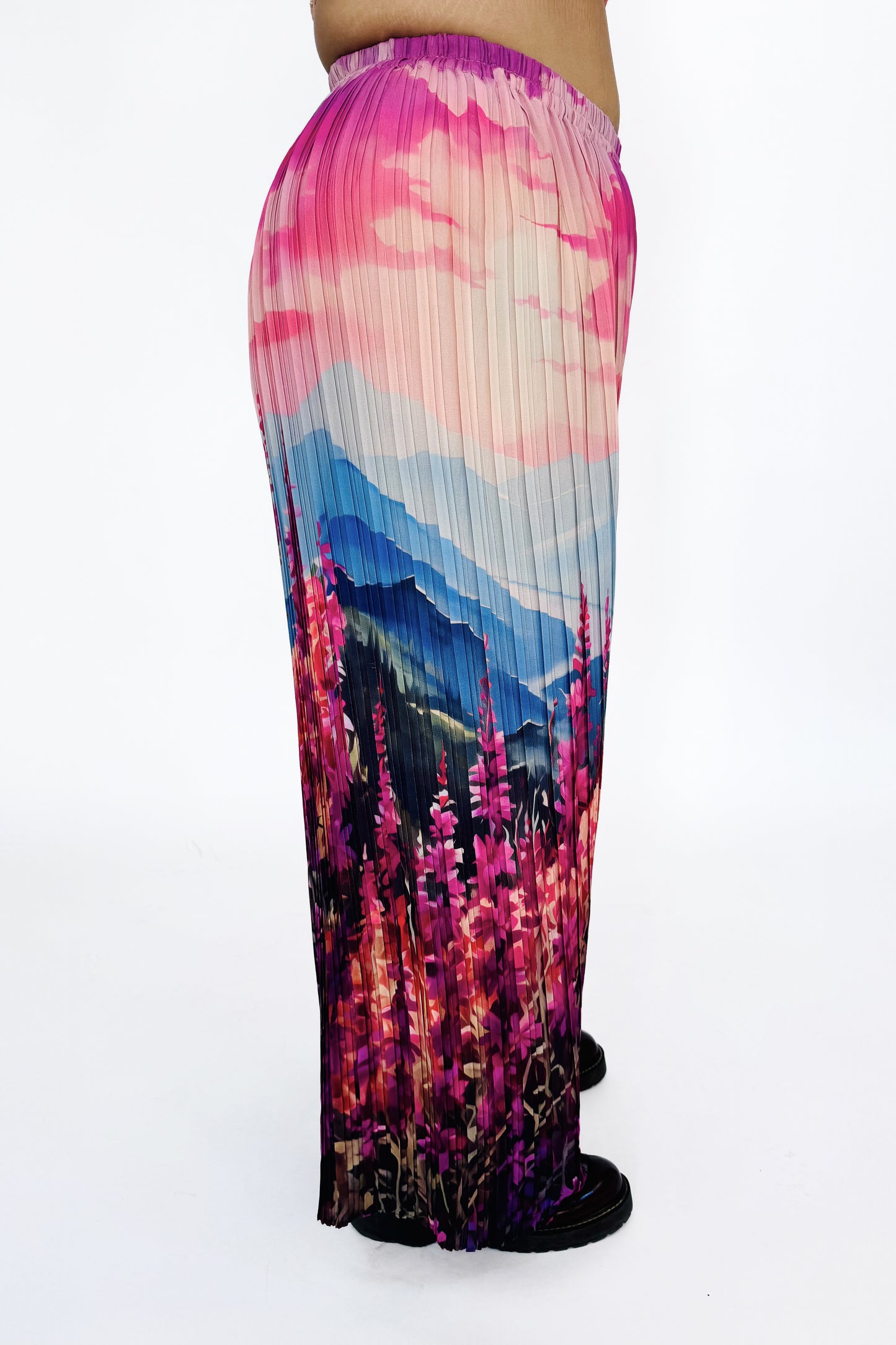 LUPINE VALLEY PLEATED PANT