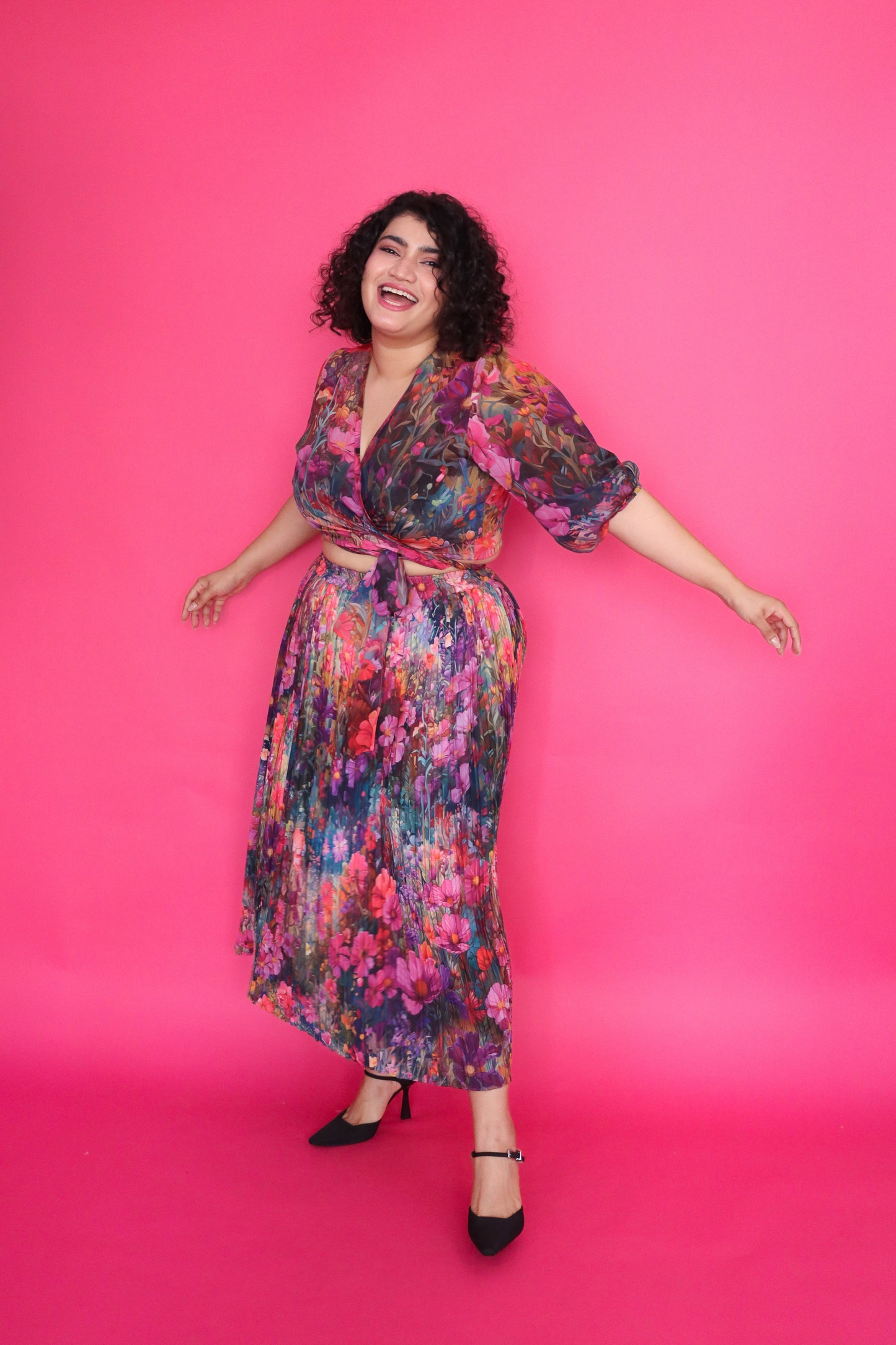 VALLEY OF FLOWER WRAP TOP & SKIRT