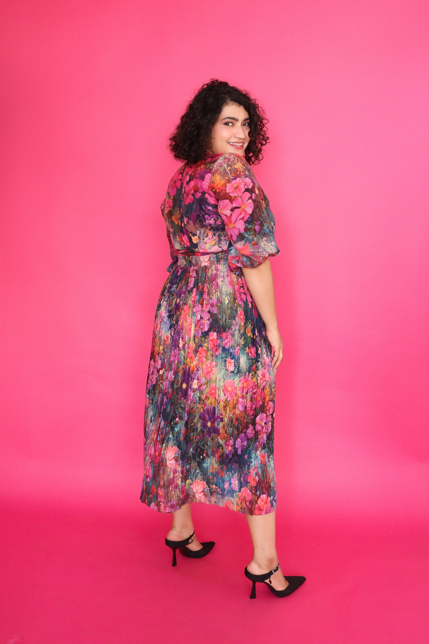 VALLEY OF FLOWER WRAP TOP & SKIRT