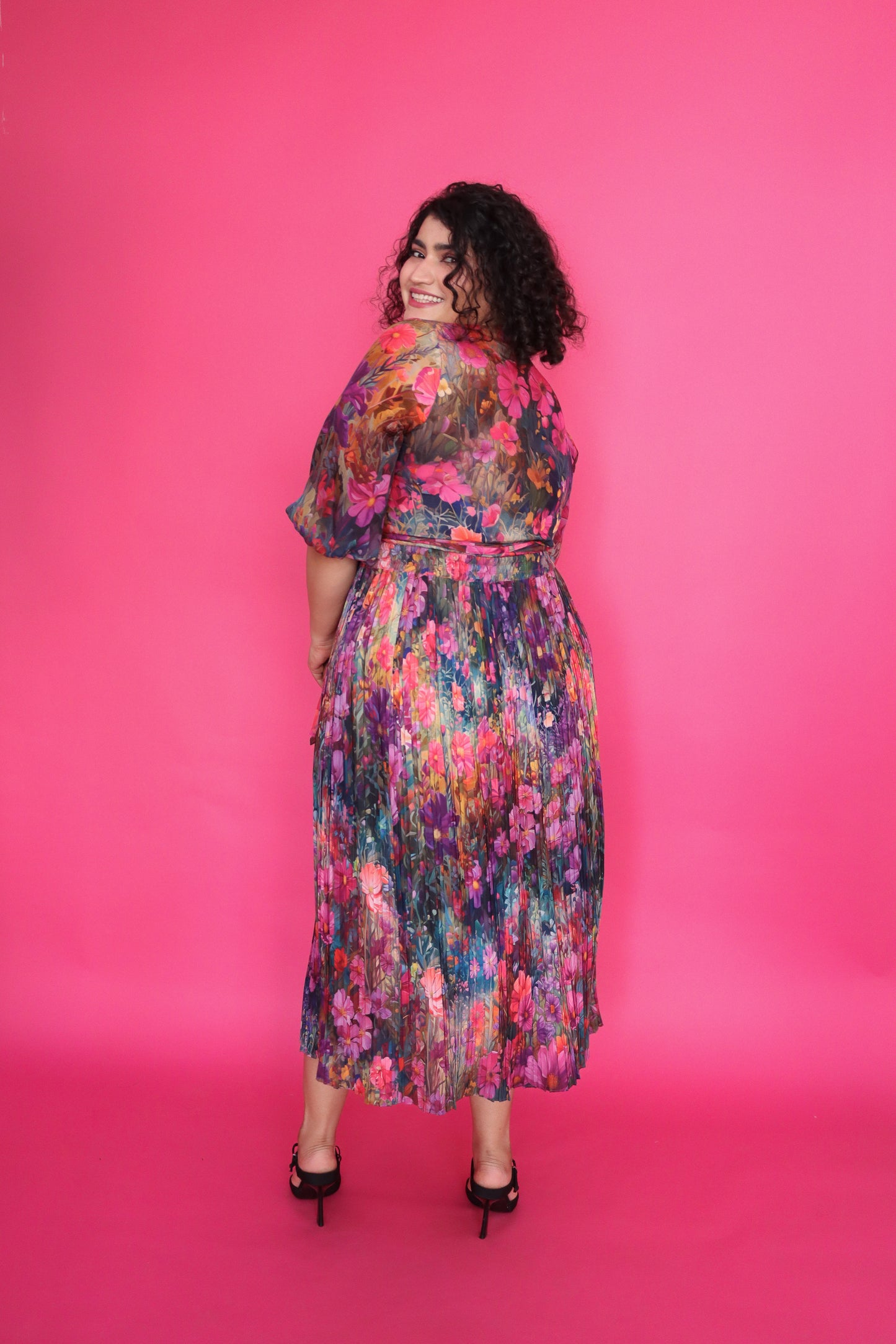 VALLEY OF FLOWER WRAP TOP & SKIRT